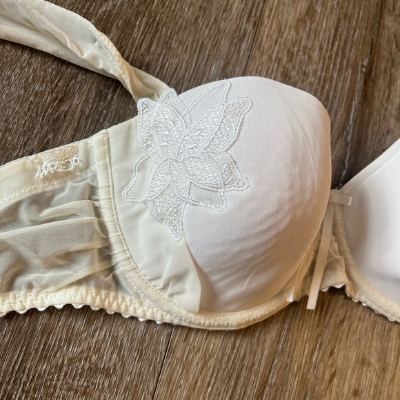 Marie Jo Floral Bra - Picture 7 of 10